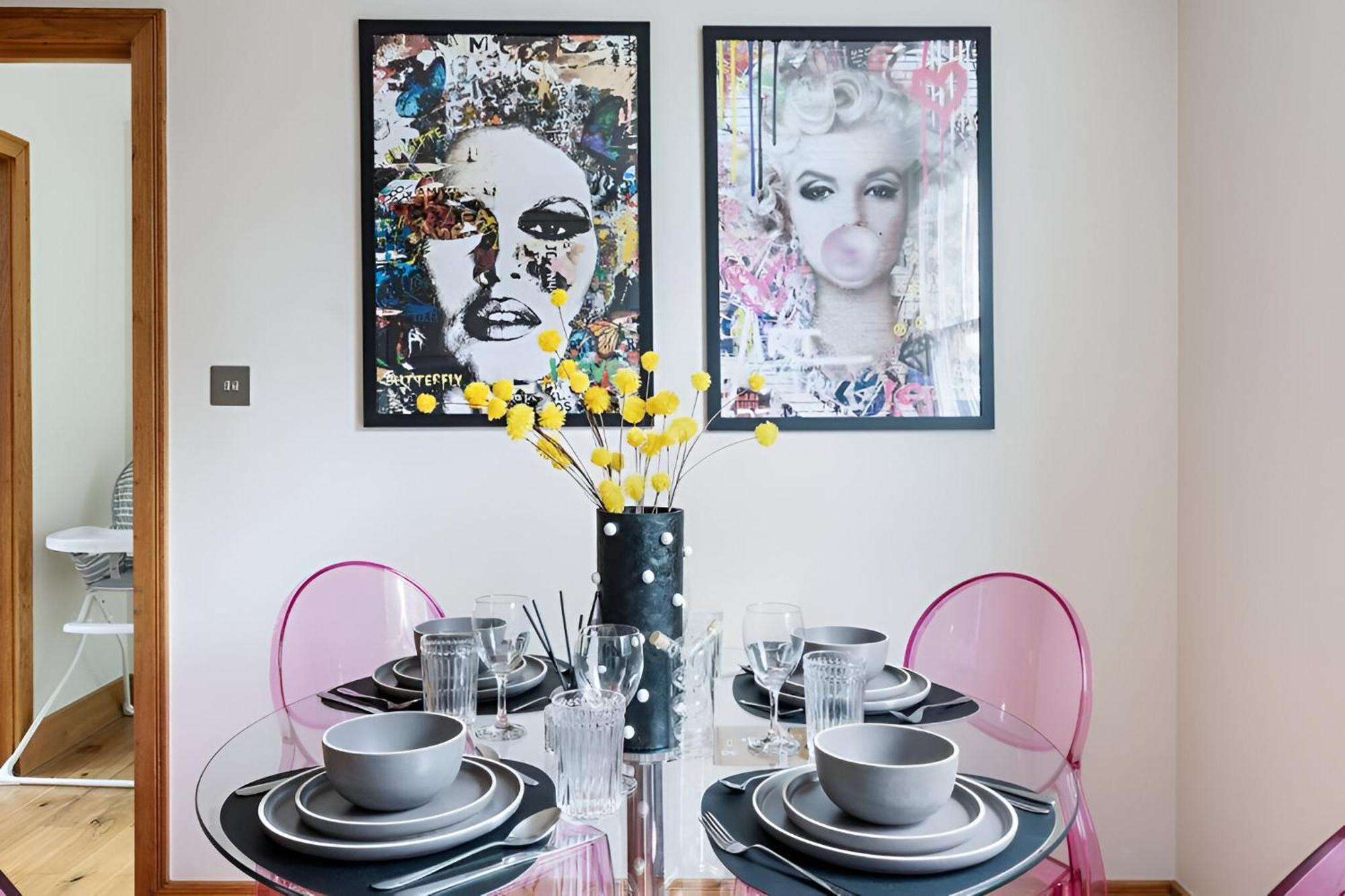 Апартаменты Vibrant Urban Escape, Family Friendly - Sleeps 8! Лондон